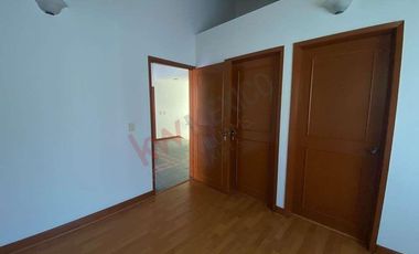 CASA EN RENTA EN PARQUES  DE LA HERRADURA