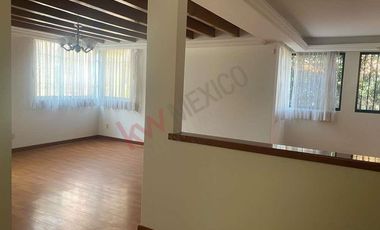 CASA EN RENTA EN PARQUES  DE LA HERRADURA