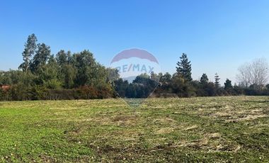 Exclusivo terreno en condominio Chicureo