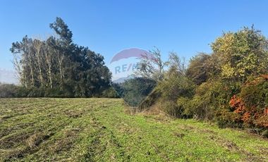Exclusivo terreno en condominio Chicureo