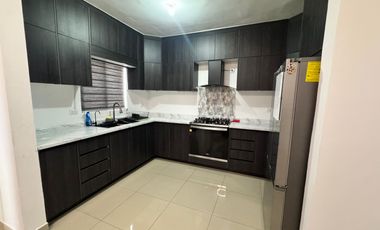 Casas Renta Apodaca  70-CR-1554