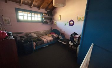 Casa  en Venta Haedo / Moron (A108 8090)