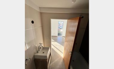 Departamento en Alquiler Ciudadela / 3 de Febrero (B111 577)