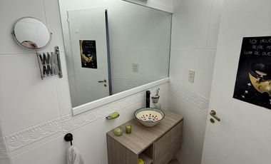 Casa chalet estilo moderno en Venta en barrio privado Club Campos de Golf Las Praderas De Lujan.