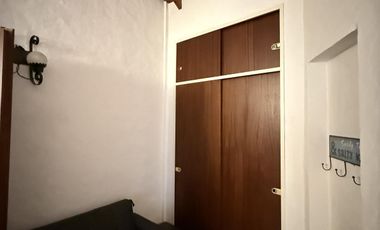Casa chalet estilo moderno en Venta en barrio privado Club Campos de Golf Las Praderas De Lujan.