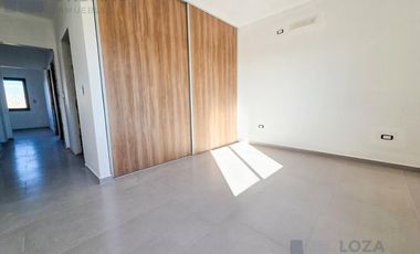 Casa 3 dormitorios en Venta Nobu Town Posesion Inmediata