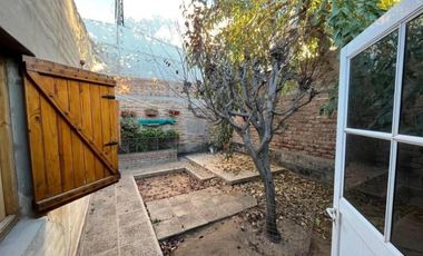 Casa en venta - 3 Dormitorios 2 Baños - Villa Farrel