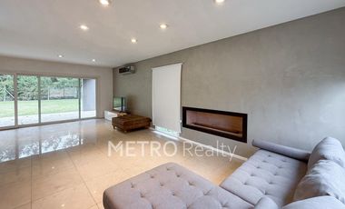 Casa en alquiler con 3 habitaciones en Los Sauces Nordelta