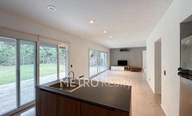 Casa en alquiler con 3 habitaciones en Los Sauces Nordelta