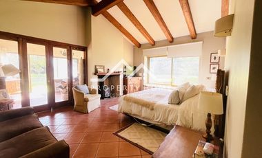 VENTA PRECIOSA CASA CHILENA SECTOR CHICUREO NORTE,LO ARCAYA
