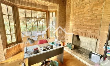 CASA VENTA 7 DORM EN CONDOMINIO LAS BRISAS CHICUREO COLINA