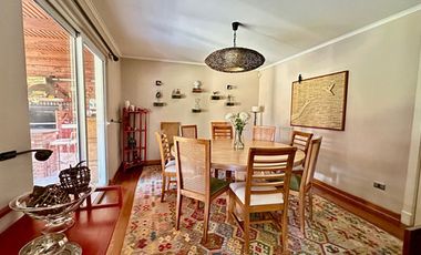 VENTA 5 DORM CHICUREO PIEDRA ROJA