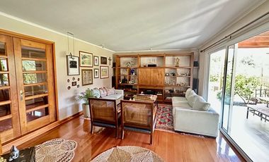 VENTA 5 DORM CHICUREO PIEDRA ROJA