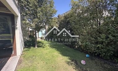 VENTA PRECIOSA CASA EN PIEDRA ROJA 4 DORM + SERV