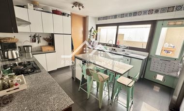 VENTA PRECIOSA CASA EN PIEDRA ROJA 4 DORM + SERV