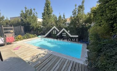 VENTA PRECIOSA CASA EN PIEDRA ROJA 4 DORM + SERV