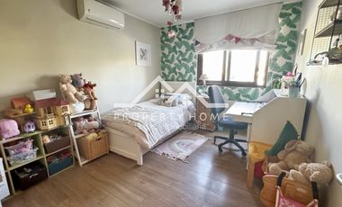 VENTA PRECIOSA CASA EN PIEDRA ROJA 4 DORM + SERV
