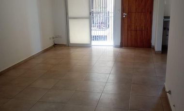 Departamento en alquiler cercano a plaza de Godoy Cruz