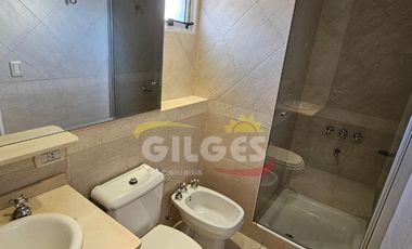 Departamento 3 Amb.  en Ramos Mejia - Céntrico, C/Balcón al Fte y Cochera Cubierta