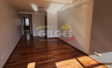 Departamento 3 Amb.  en Ramos Mejia - Céntrico, C/Balcón al Fte y Cochera Cubierta