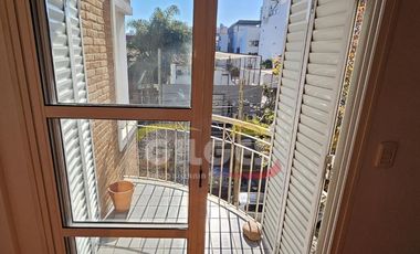 Departamento 3 Amb.  en Ramos Mejia - Céntrico, C/Balcón al Fte y Cochera Cubierta