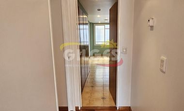 Departamento 3 Amb.  en Ramos Mejia - Céntrico, C/Balcón al Fte y Cochera Cubierta