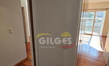 Departamento 3 Amb.  en Ramos Mejia - Céntrico, C/Balcón al Fte y Cochera Cubierta