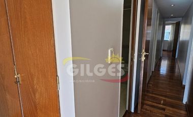 Departamento 3 Amb.  en Ramos Mejia - Céntrico, C/Balcón al Fte y Cochera Cubierta