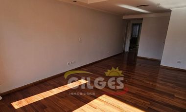 Departamento 3 Amb.  en Ramos Mejia - Céntrico, C/Balcón al Fte y Cochera Cubierta