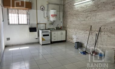 Departamento en Villa España Monoambiente en Alquiler A 4 Cuadras de la estacion.