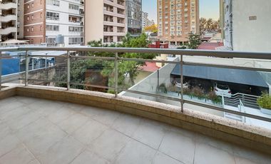 Piso de 5 ambientes en Lanus Centro