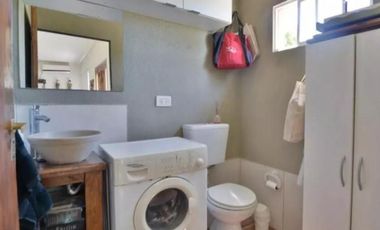 LF. OPORTUNIDAD! HERMOSA CASA CON PILETA EN SAN RAMON, PILAR DEL ESTE