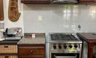 Casa con quincho o departamento ideal 2 familias - Venta - vende Gabriel Suarez  - APTA A CREDITO