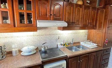 Casa con quincho o departamento ideal 2 familias - Venta - vende Gabriel Suarez  - APTA A CREDITO