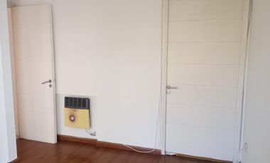 Departamento Planta Baja alquiler en complejo Cercano a Puente Olive