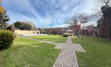 Departamento en alquiler en torre en Nuñez, amenities y cochera