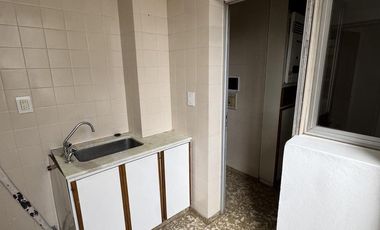 NUEVA CORDOBA - Hipólito Irigoyen - Semi piso!