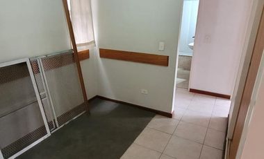 Departamento 2 y medio ambientes con balcon en Villa Ballester