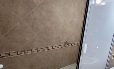 Departamento 2 y medio ambientes con balcon en Villa Ballester