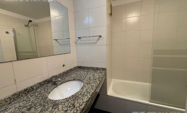 Departamento- Alquiler- Olivos 2 ambientes cochera