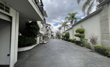 RENTA DE CASA EN CONDOMINIO EN BOSQUES DE LAS LOMAS