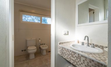 VENTA CASA COSTA ESMERALDA, BARRIO SENDEROS III, LOTE 495, 5 AMBIENTES
