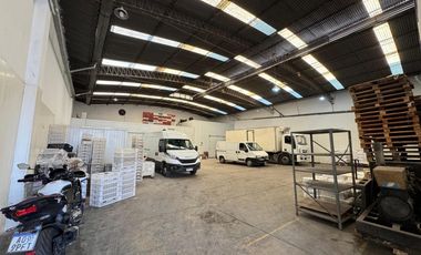 Depósito en Alquiler - 750m2 - Pompeya