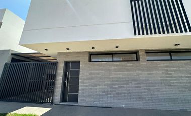 Duplex en Alquiler en Lomas de Manantiales 3 dormitorios