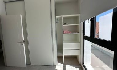 Duplex en Alquiler en Lomas de Manantiales 3 dormitorios