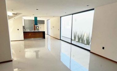 CASA EN RENTA EN VENADOS ALTOZANO, MORELIA