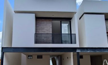 Casa en venta Mérida Yucatán, Privada Kenatta Temozón Norte