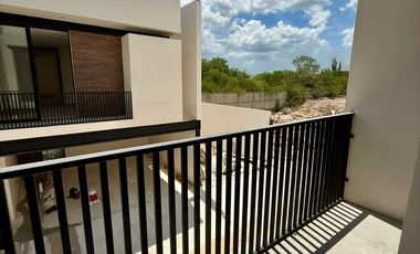 Casa en venta Mérida Yucatán, Privada Kenatta Temozón Norte