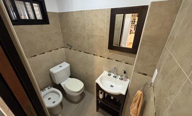 Hermosa casa de 3 dormitorios con jardin y pileta en Pueblo Esther