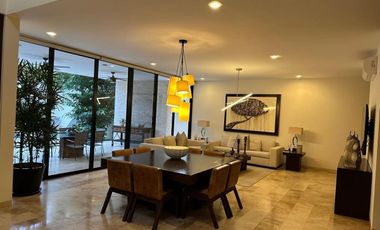 Renta casa con  paneles, Privada Allegra, Sta Gertrudis , Cabo Norte Agosto 2025